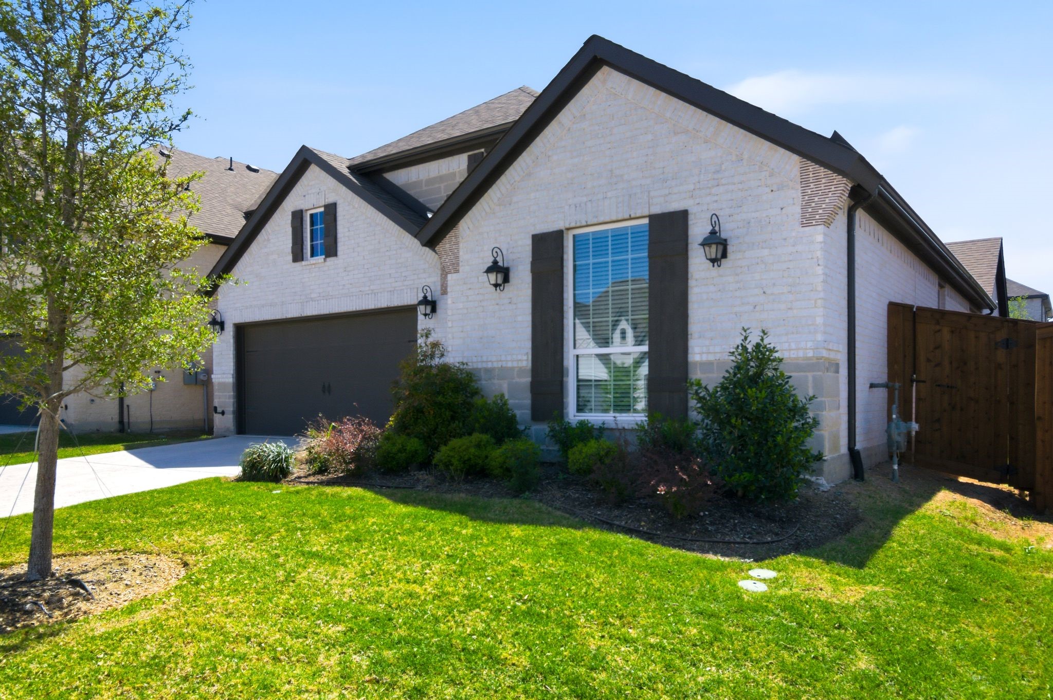 910 Winter Cherry Lane Haslet TX 76052