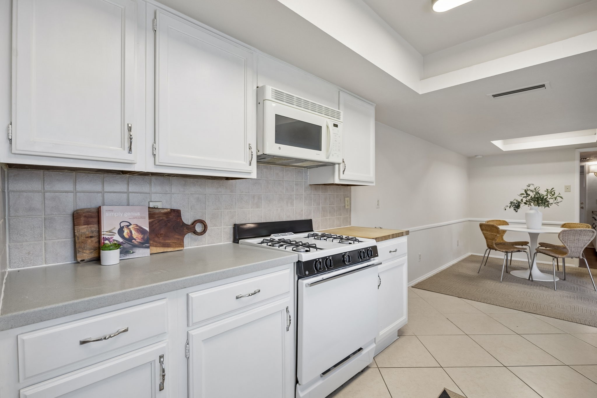 11007 Mccree Road Dallas TX 75238