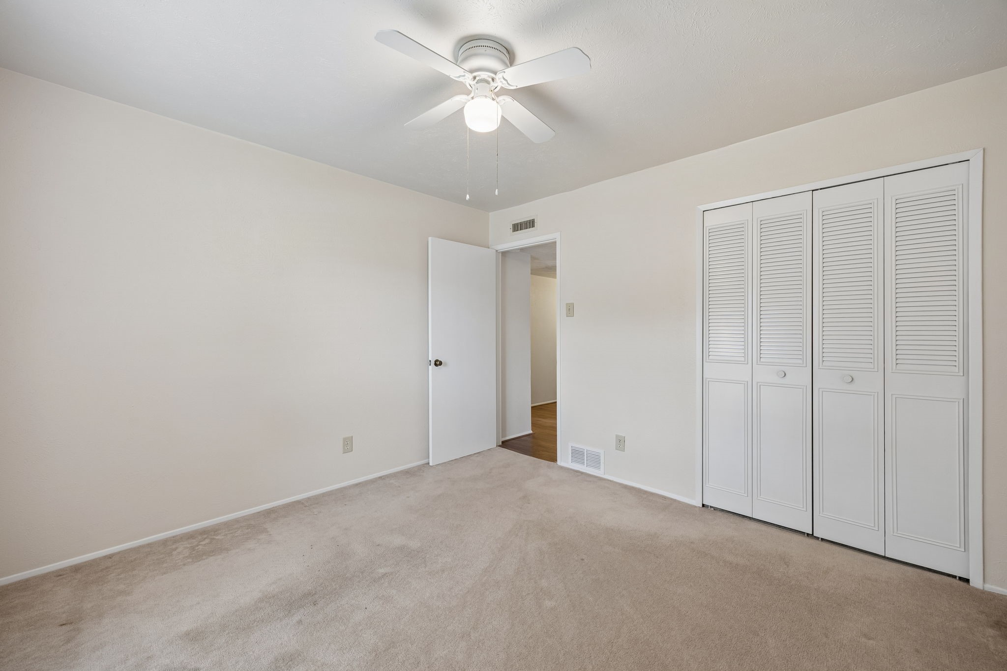 11007 Mccree Road Dallas TX 75238