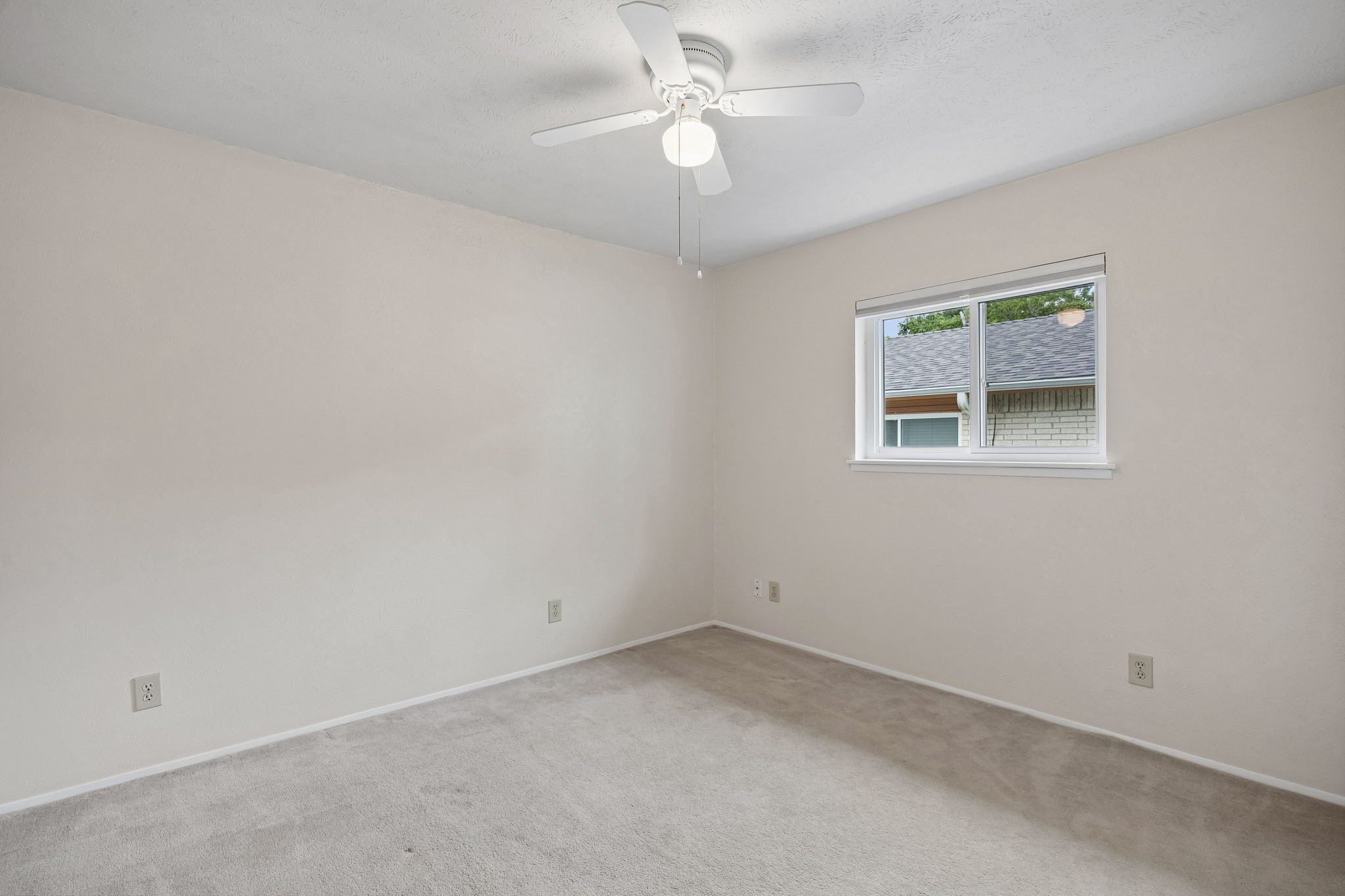 11007 Mccree Road Dallas TX 75238