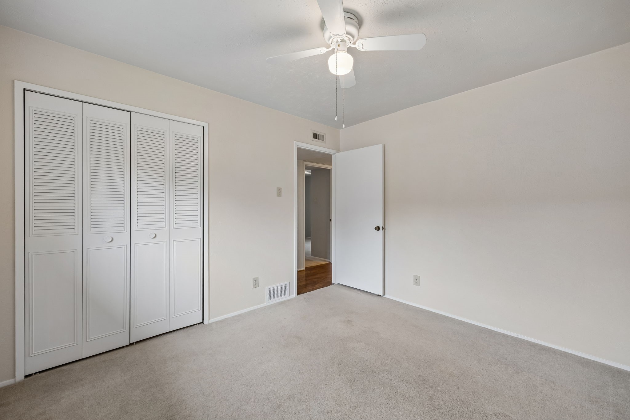 11007 Mccree Road Dallas TX 75238