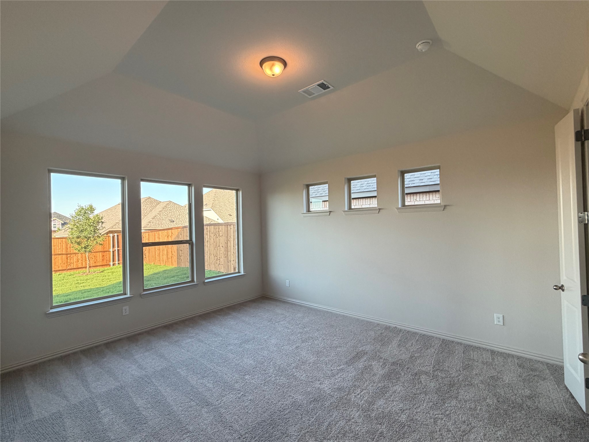 905 Schuberts Road Justin TX 76247