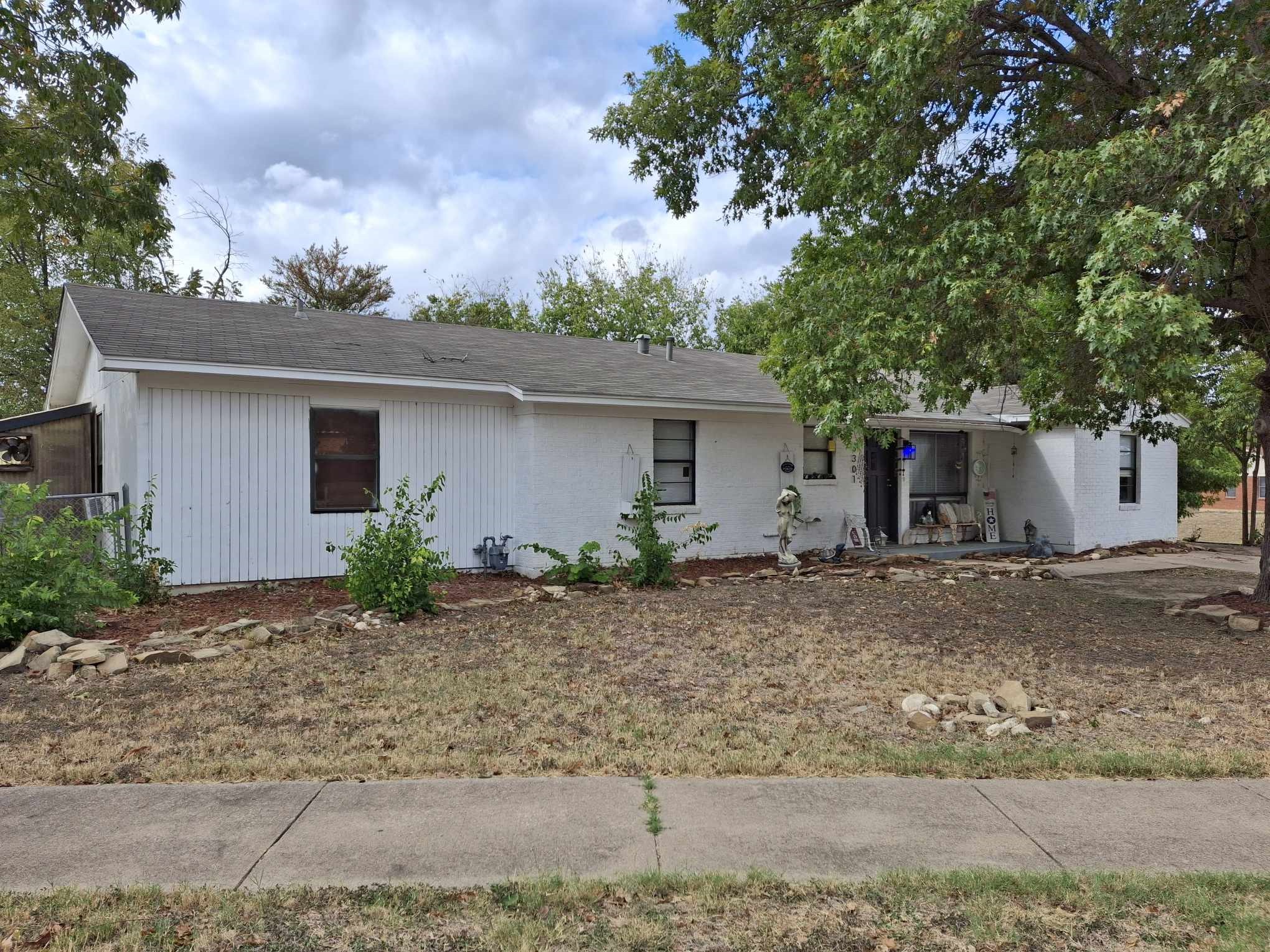 6301 Shadydell Drive Fort Worth TX 76135