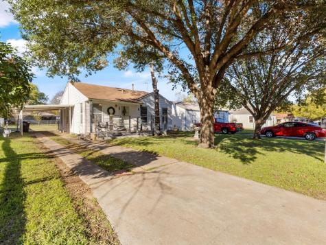416 Turner Street Cleburne TX 76033