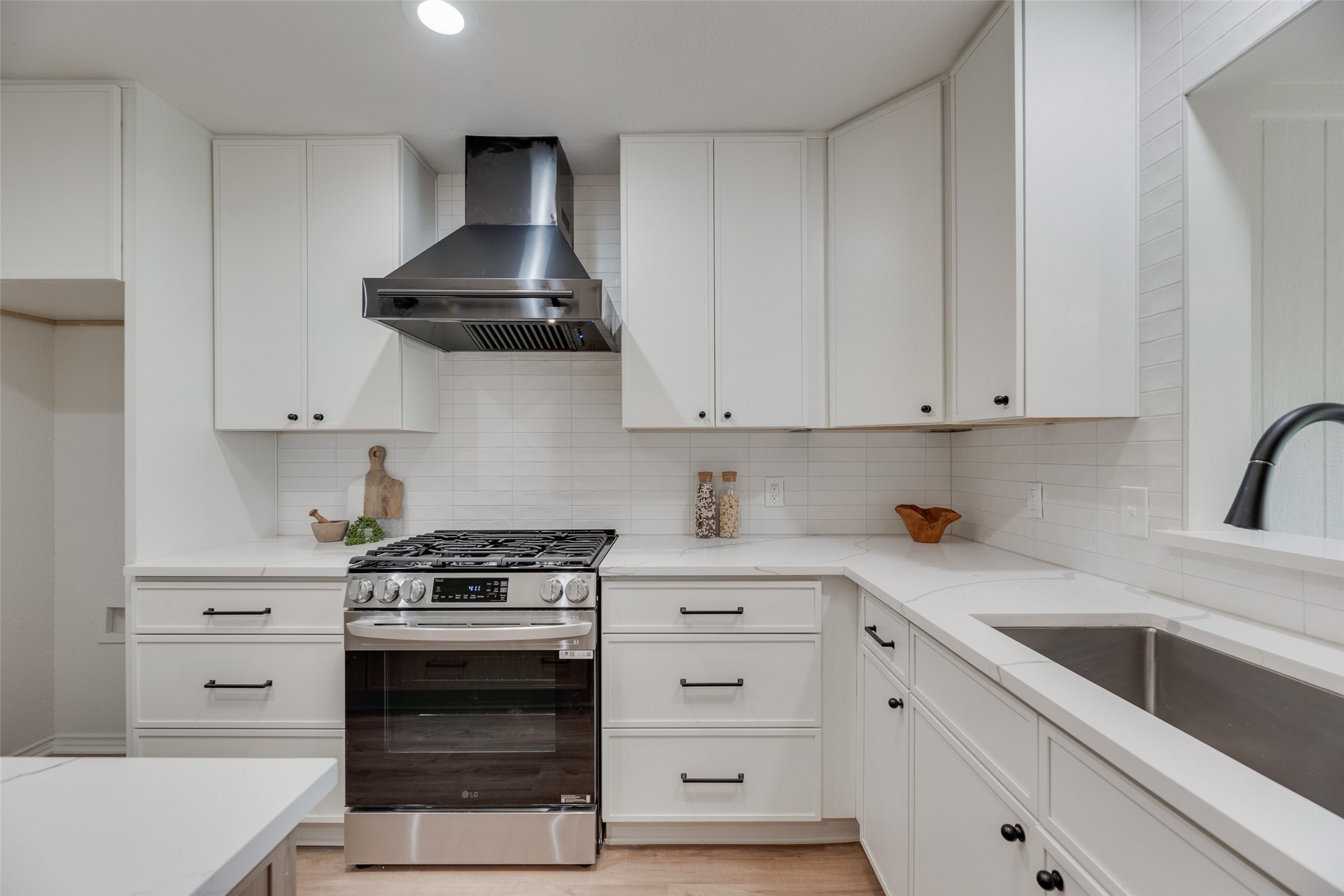 2408 Buttercup Drive Richardson TX 75082
