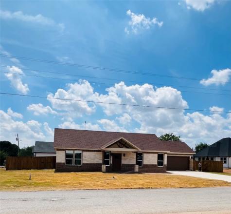 2405 Creek Drive Granbury TX 76048