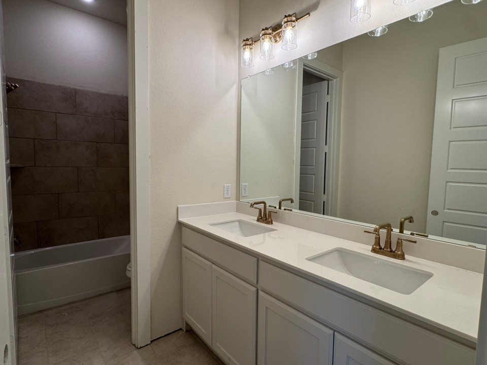 2320 Quartz Street Krum TX 76249