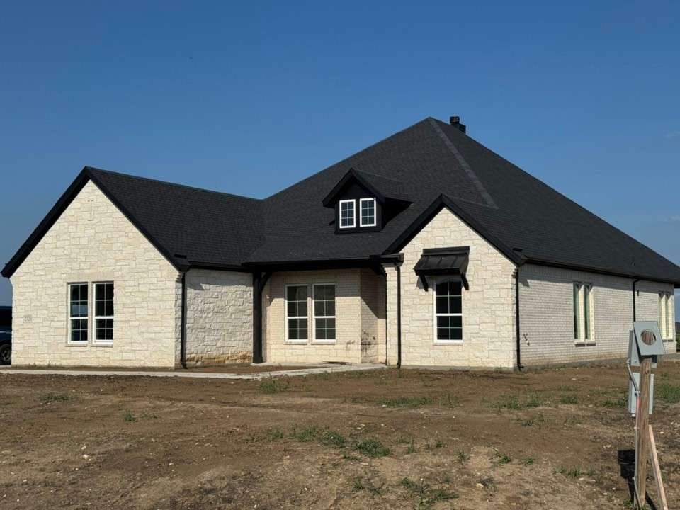 2320 Quartz Street Krum TX 76249