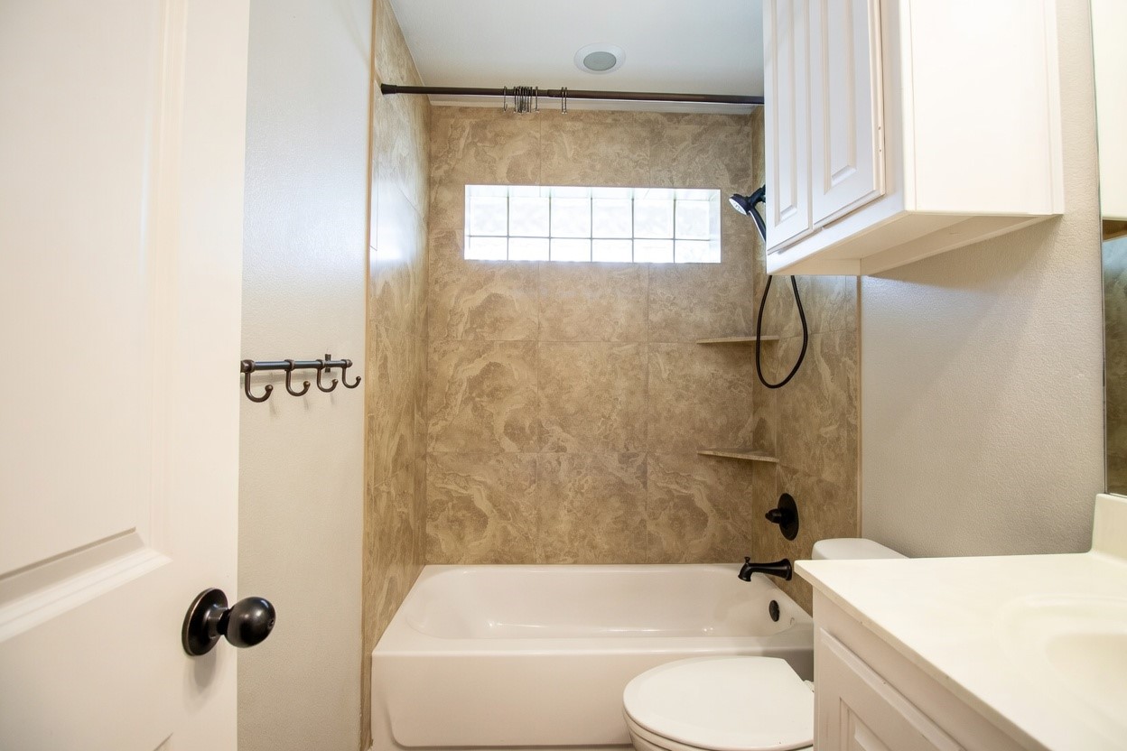 502 Railey Cove Springtown TX 76082
