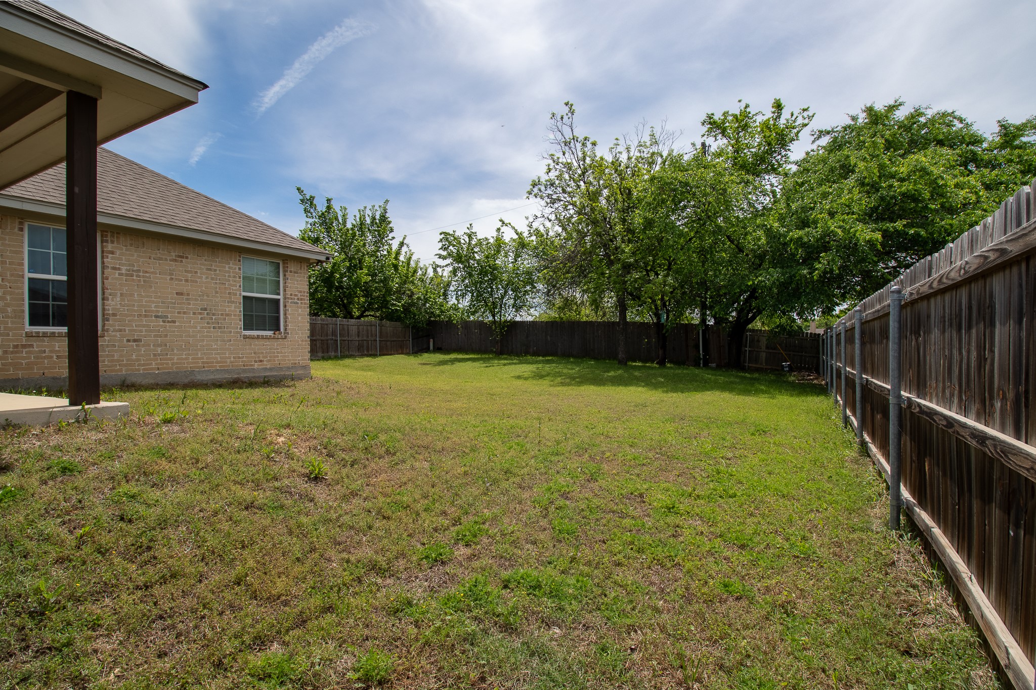 502 Railey Cove Springtown TX 76082