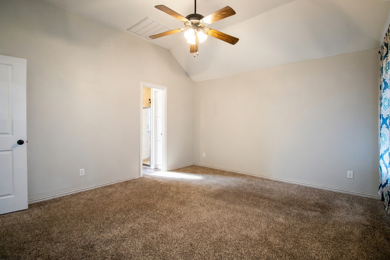 502 Railey Cove Springtown TX 76082