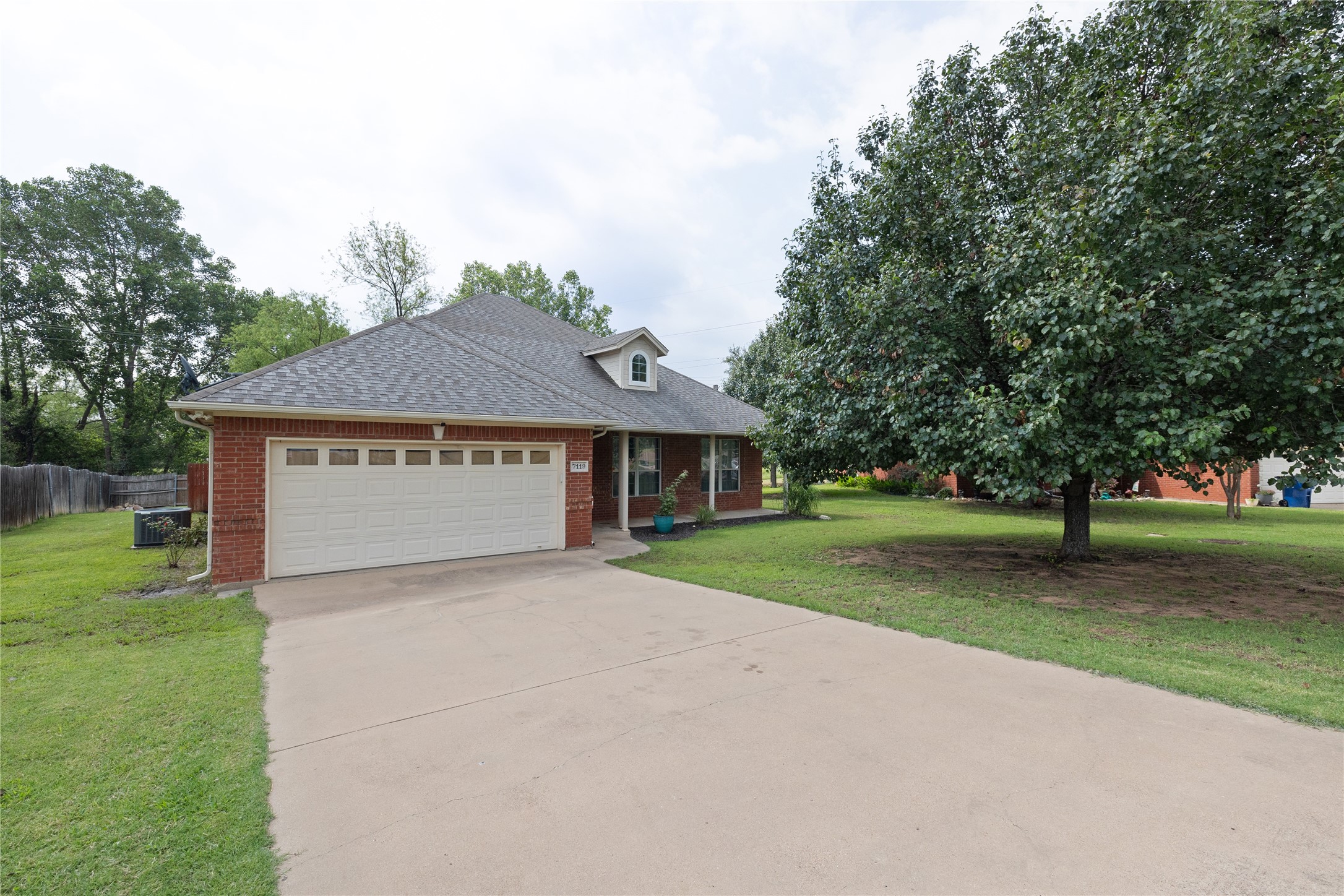 7119 Treaty Oaks Boulevard Granbury TX 76048