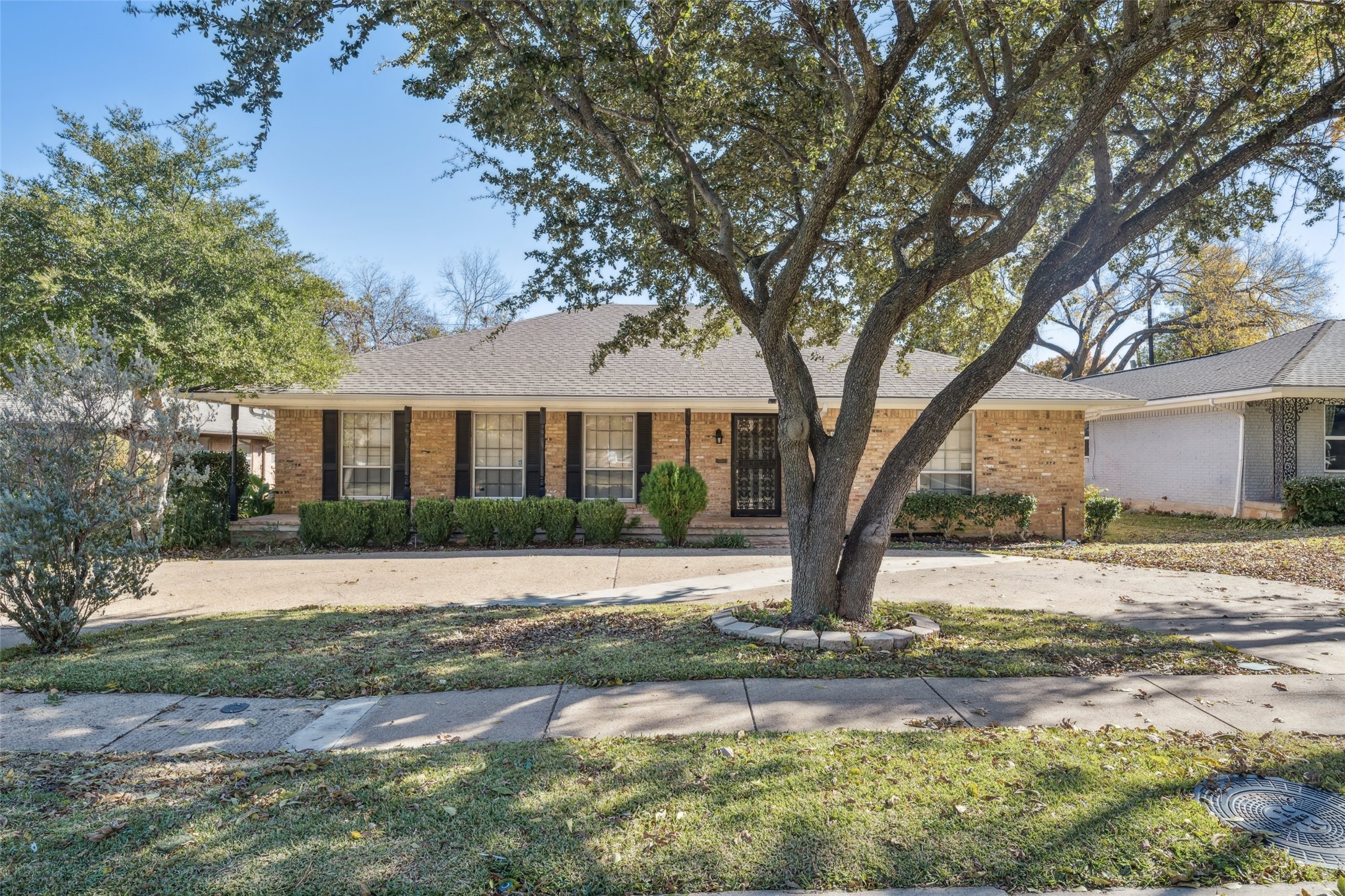 6814 Kingsbury Drive Dallas TX 75231