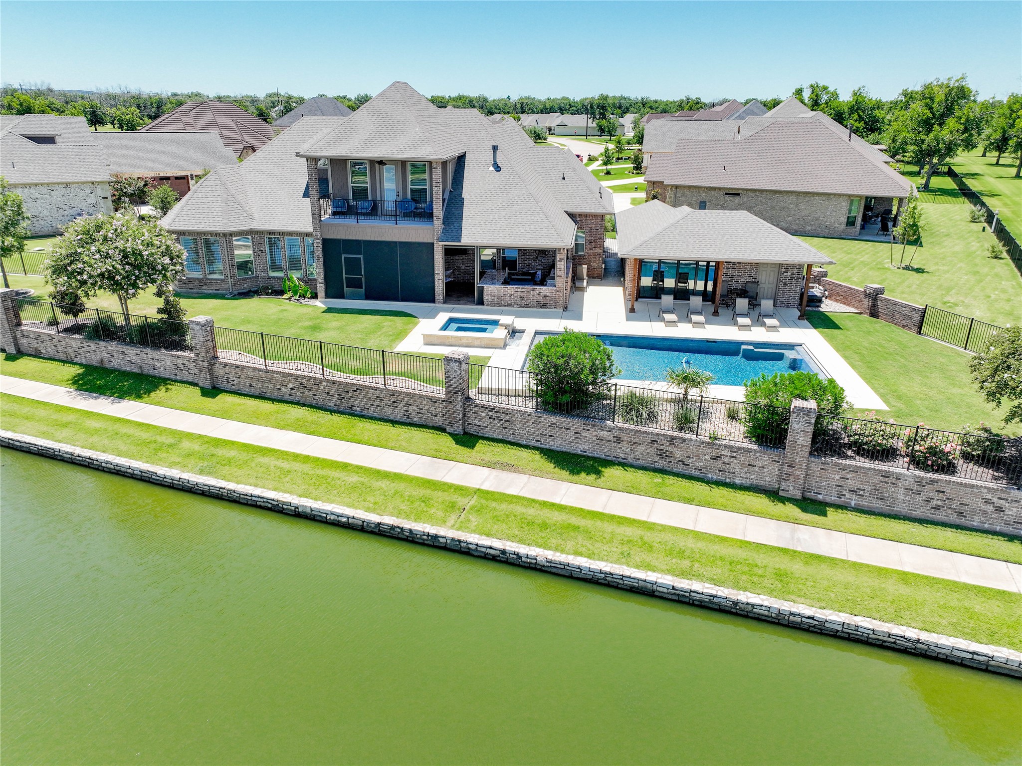 6112 Browning Court Granbury TX 76049