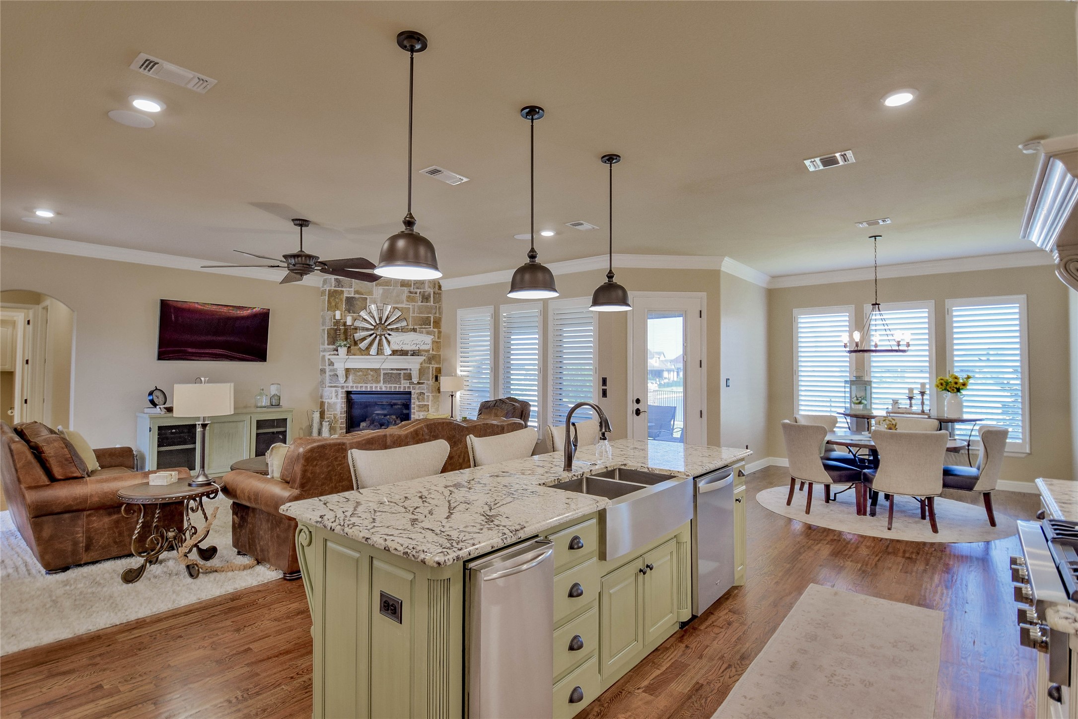 6112 Browning Court Granbury TX 76049