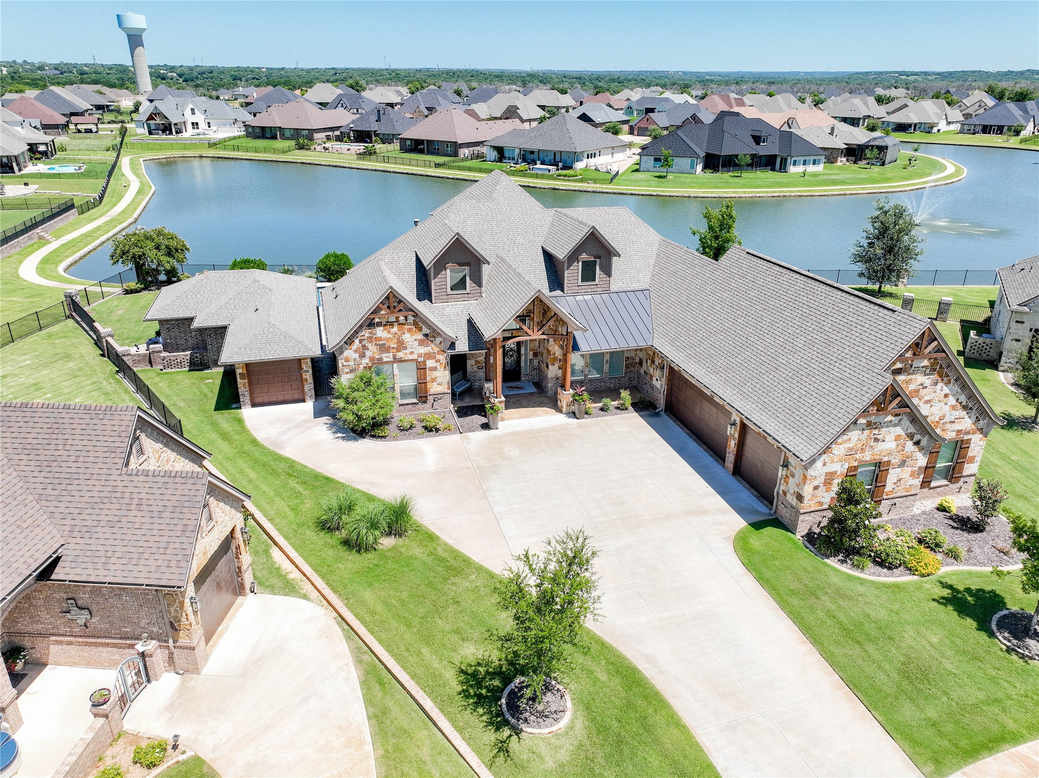 6112 Browning Court Granbury TX 76049