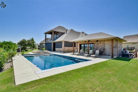 6112 Browning Court Granbury TX 76049