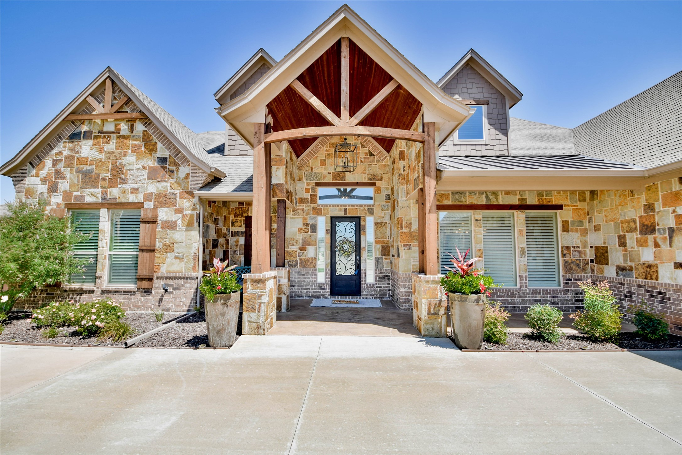 6112 Browning Court Granbury TX 76049