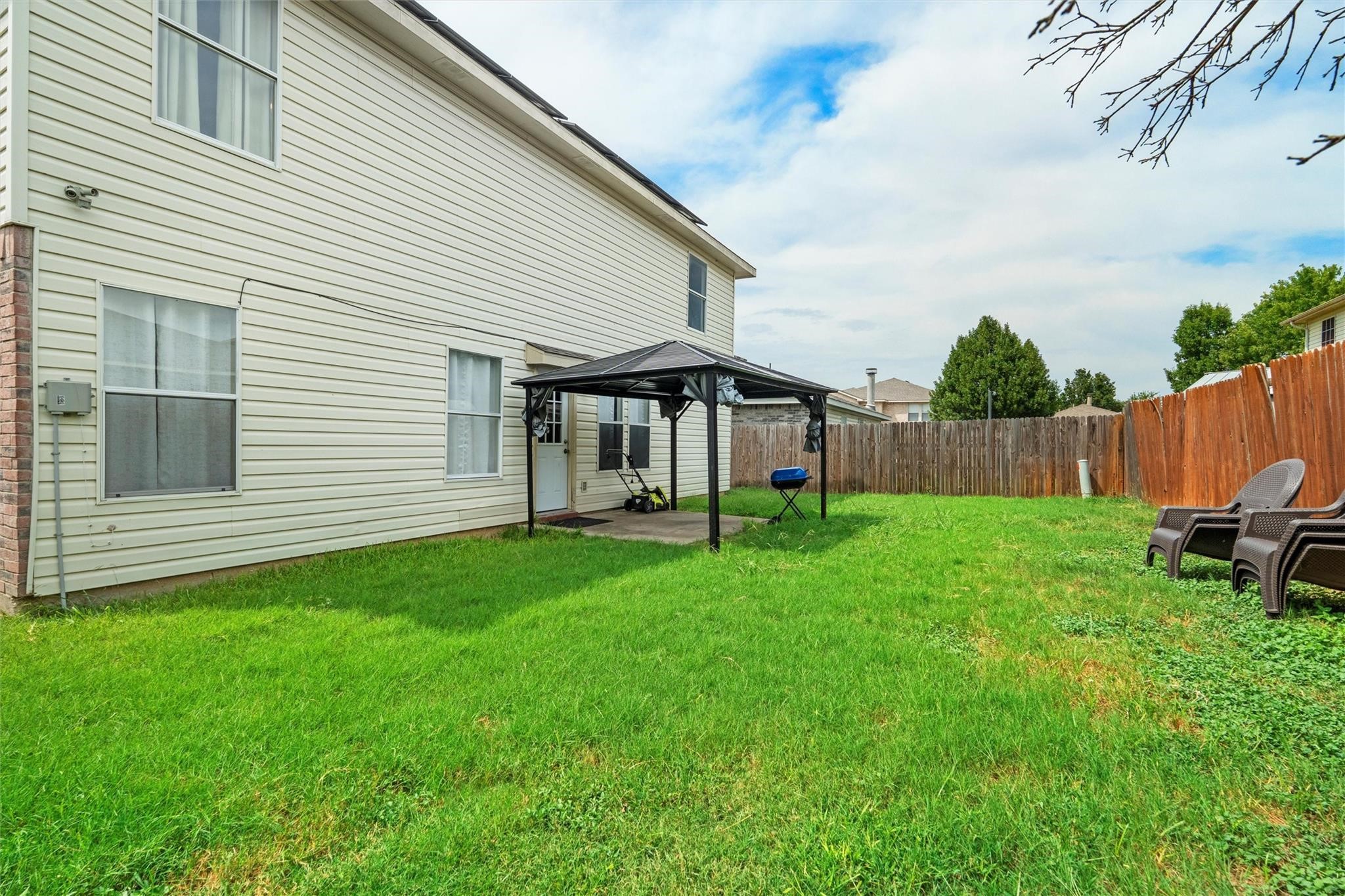 8709 Hunters Creek Drive Fort Worth TX 76123
