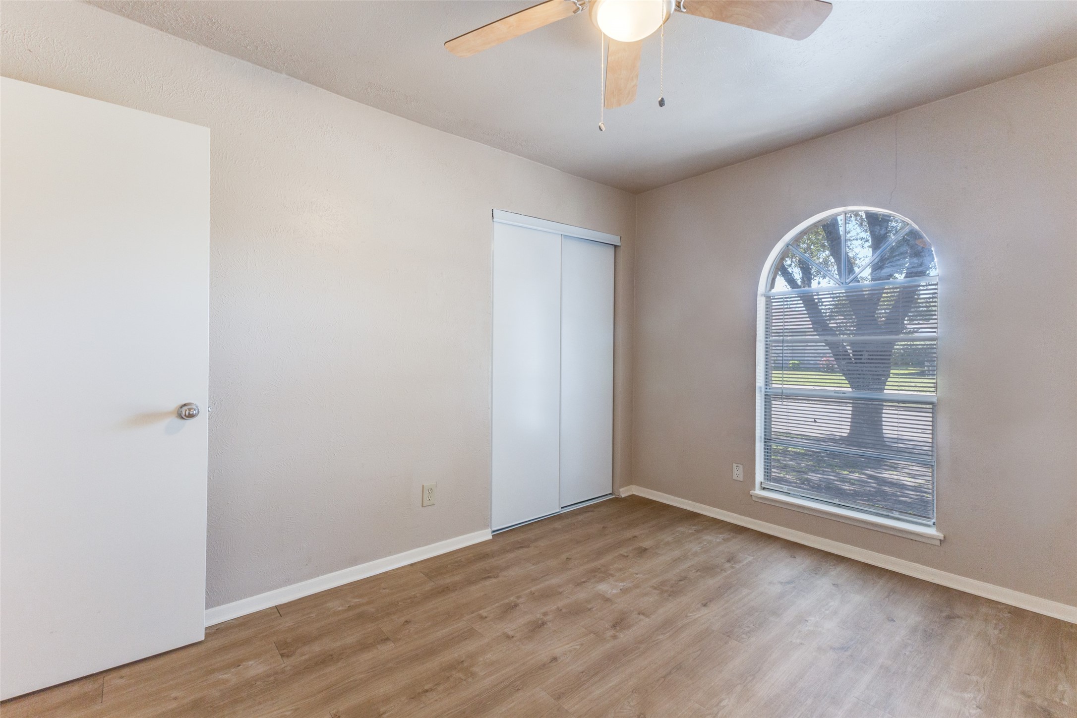 4426 Mayflower Drive Garland TX 75043