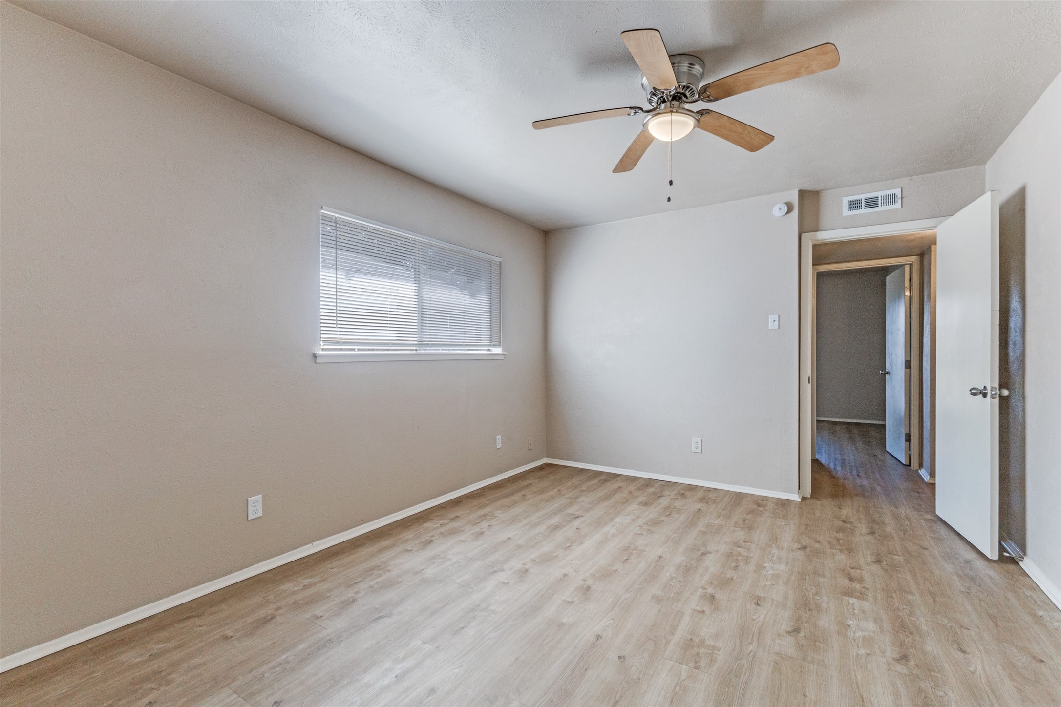 4426 Mayflower Drive Garland TX 75043