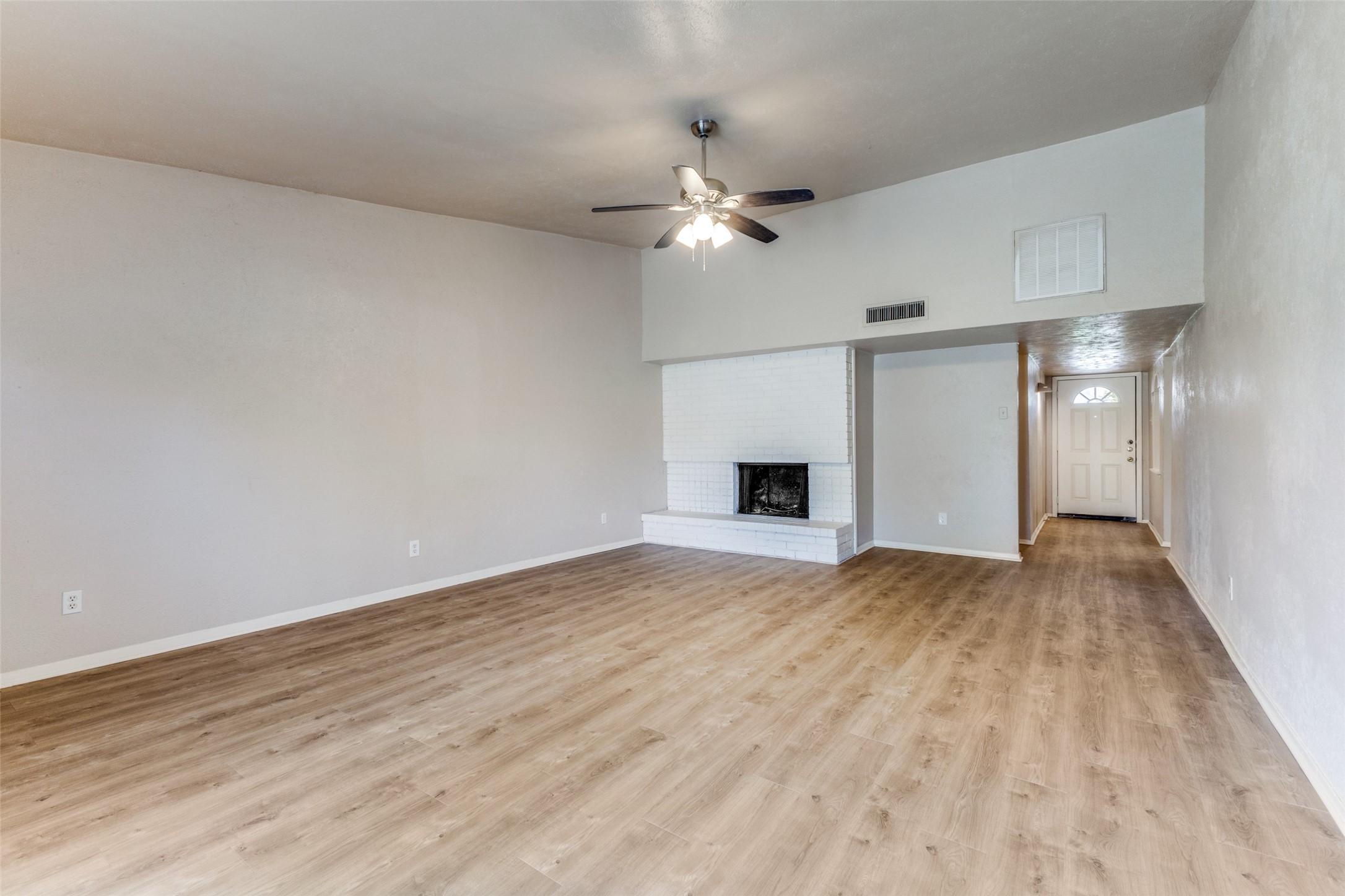 4426 Mayflower Drive Garland TX 75043
