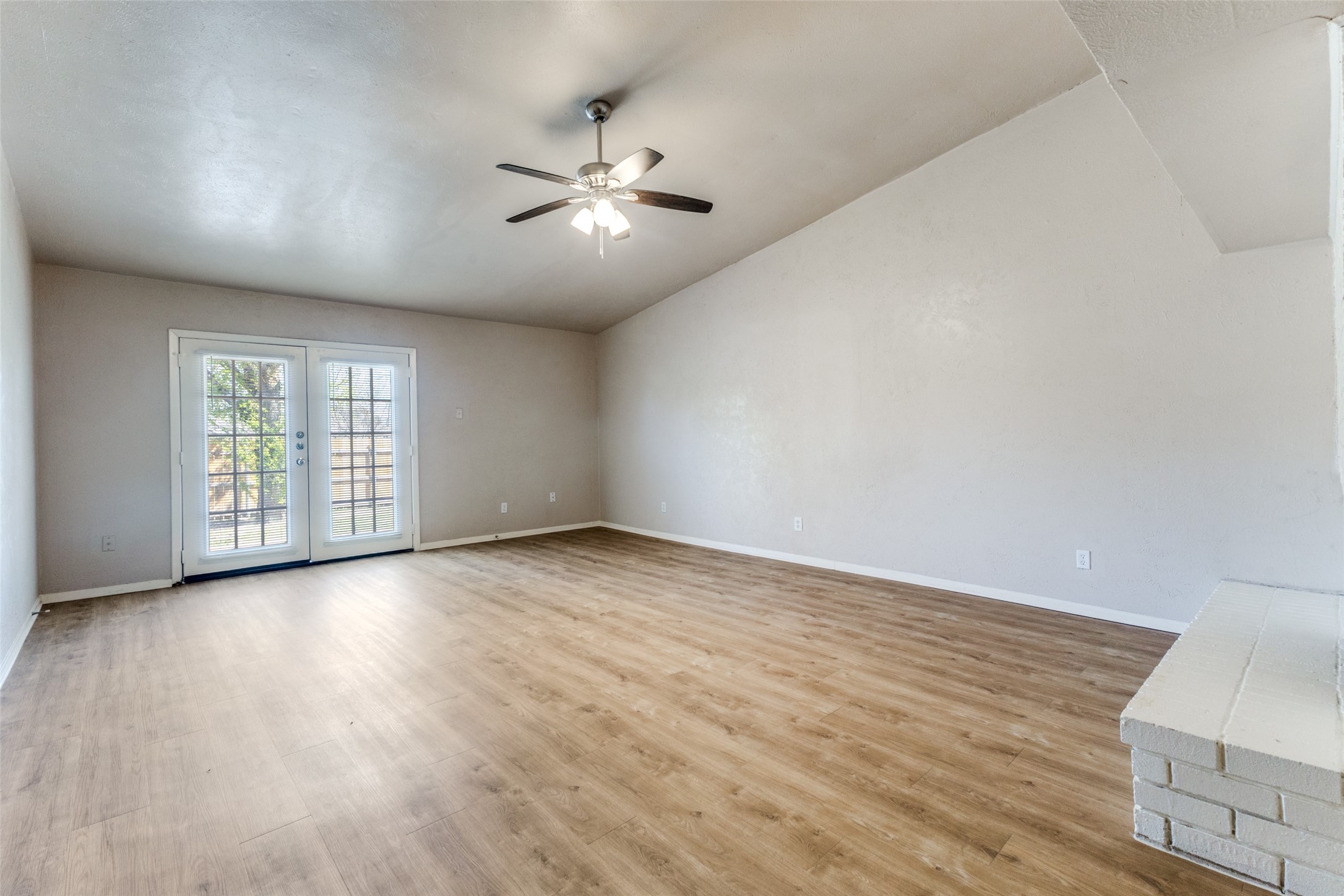 4426 Mayflower Drive Garland TX 75043