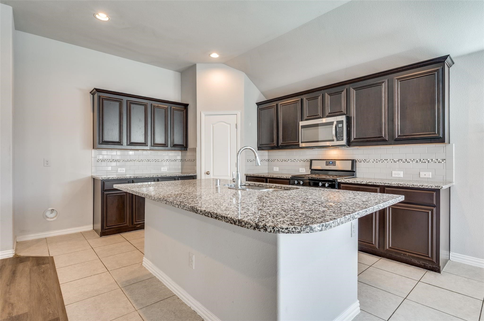 1033 Water Garden Circle Little Elm TX 75068