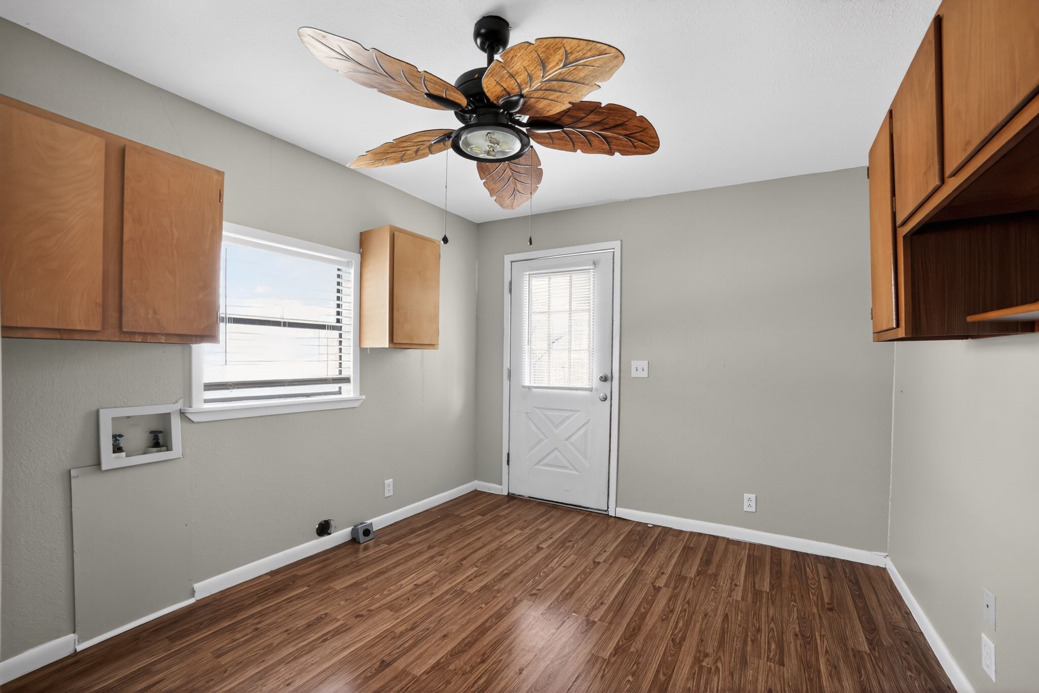 204 Dewitt Street Alba TX 75410