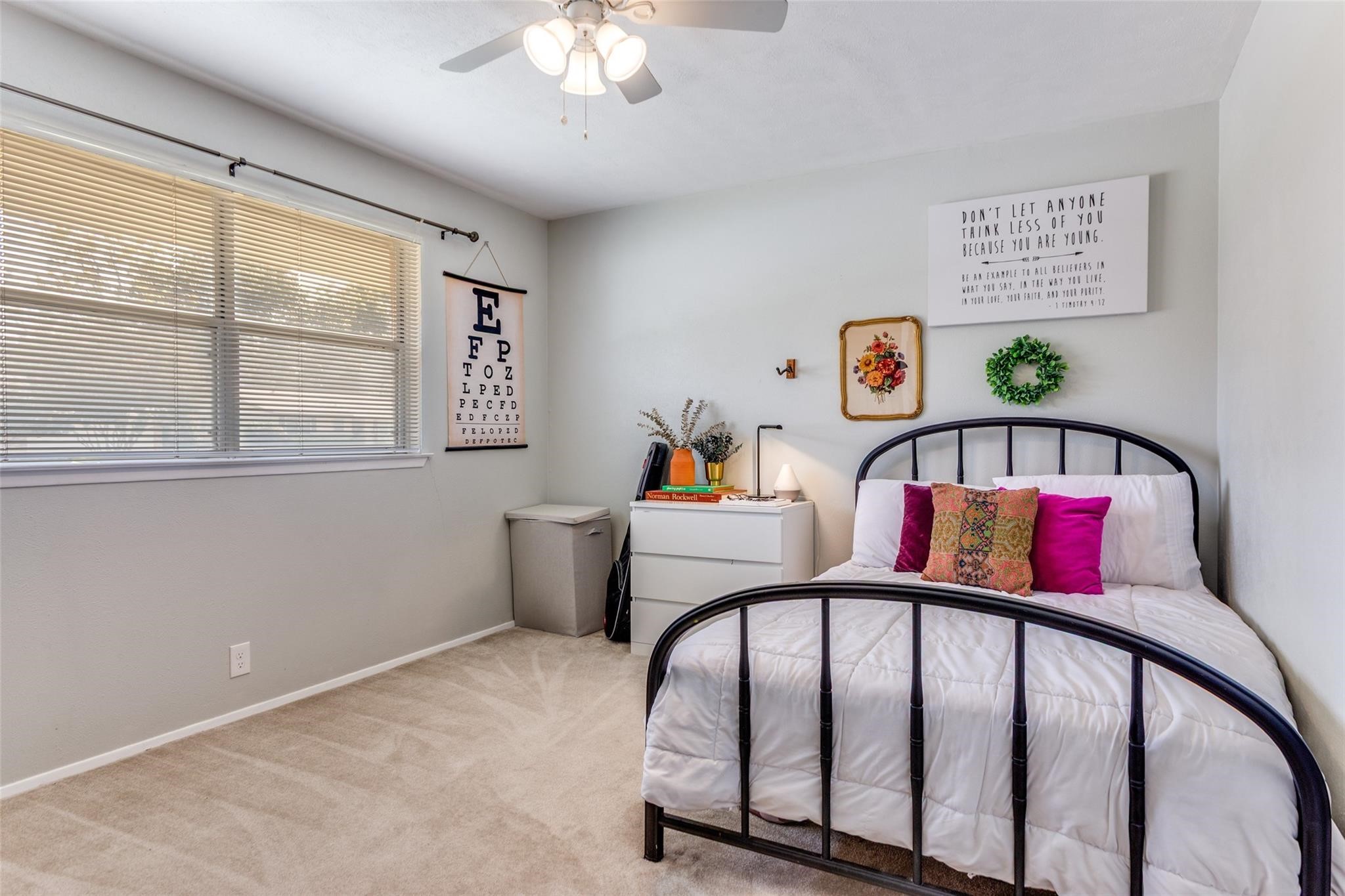 240 Smith Street Burleson TX 76028