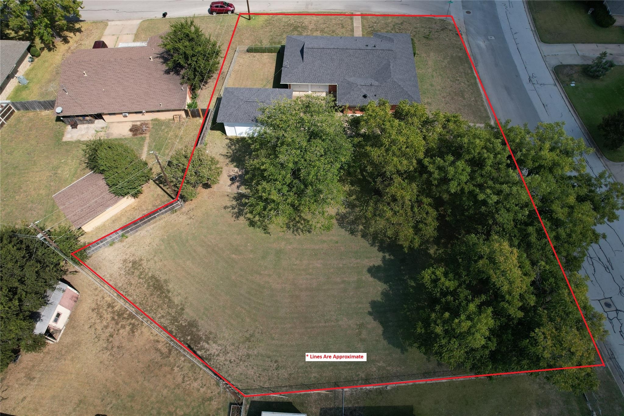240 Smith Street Burleson TX 76028