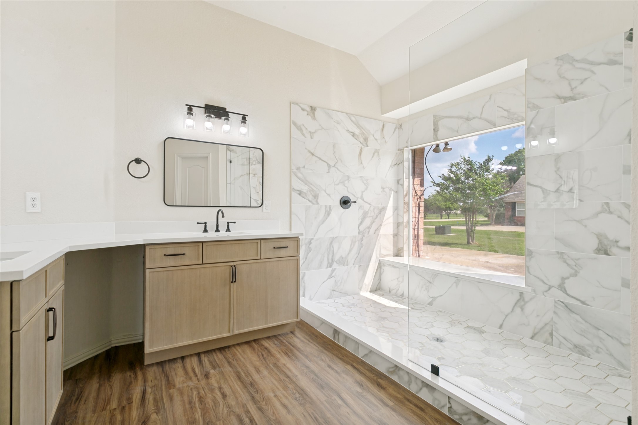 331 Lakeside Drive Shady Shores TX 76208