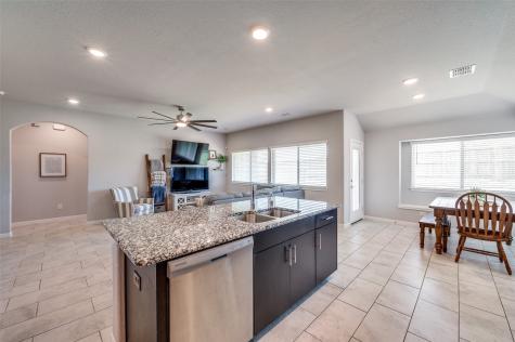1305 Coyote Ridge Aubrey TX 76227