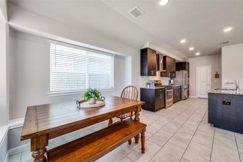 1305 Coyote Ridge Aubrey TX 76227