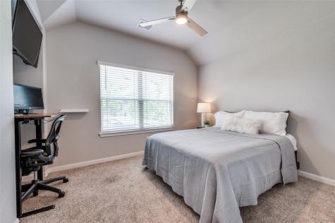 1305 Coyote Ridge Aubrey TX 76227