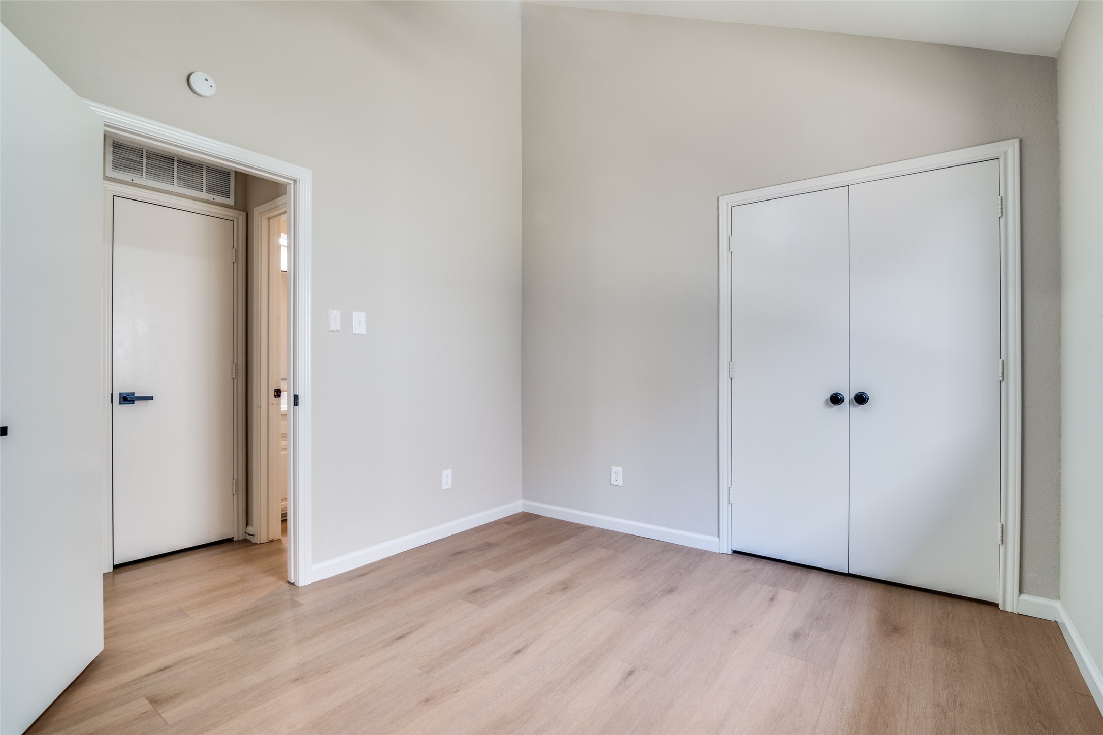 5529 Village Green Drive Mesquite TX 75150