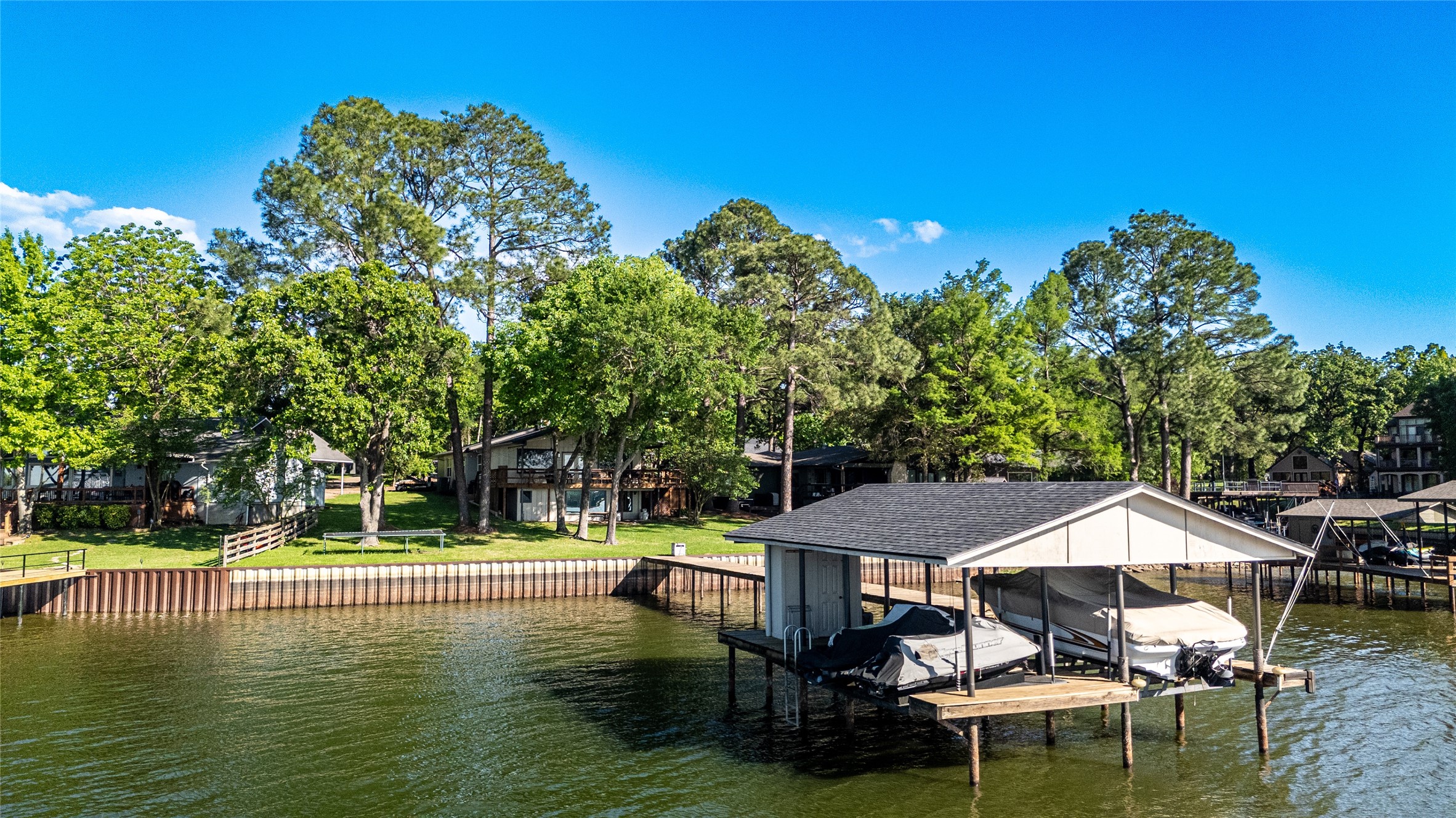 124 Shoreline Circle Malakoff TX 75148