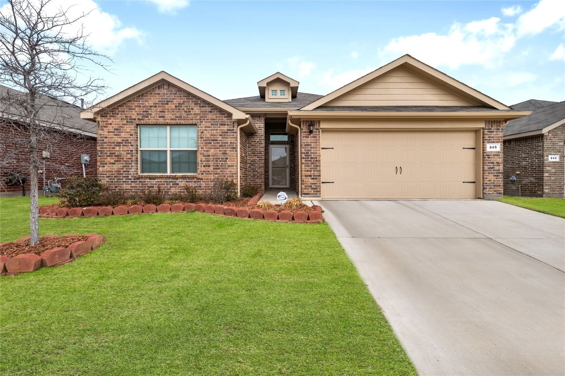 845 Rutherford Drive Crowley TX 76036