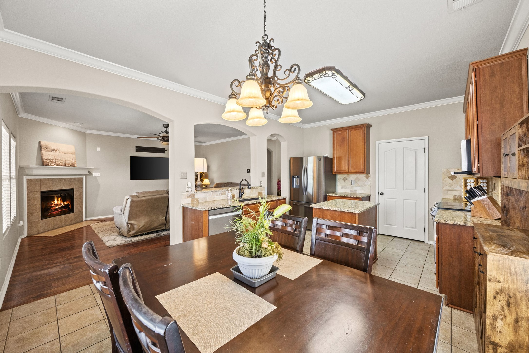 420 Goldstone Lane Fort Worth TX 76131