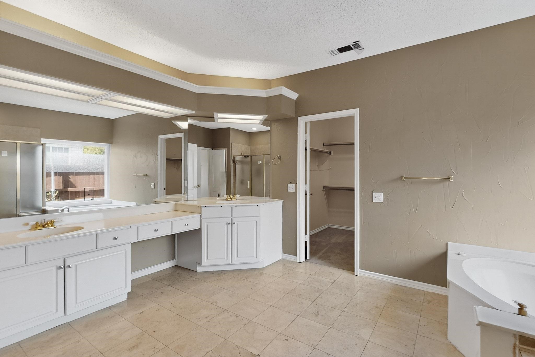 2221 Everglade Court Carrollton TX 75006