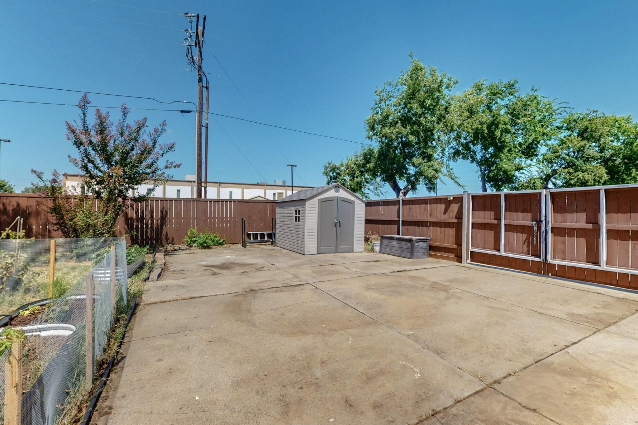 2221 Everglade Court Carrollton TX 75006