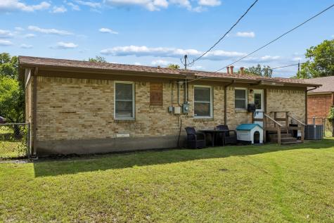 1216 Bluebird Lane Garland TX 75042