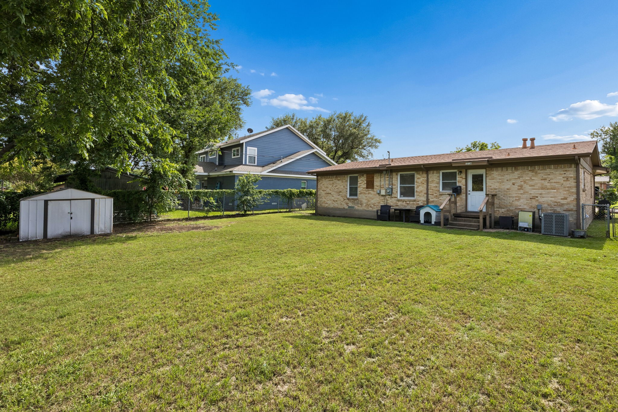 1216 Bluebird Lane Garland TX 75042