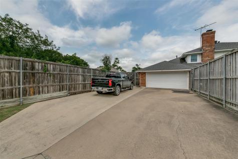 321 Kingsbridge Drive Garland TX 75040