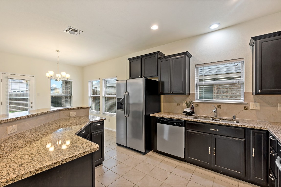 8816 Deadwood Lane Aubrey TX 76227