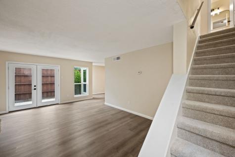 2671 Via Del Mar Carrollton TX 75006