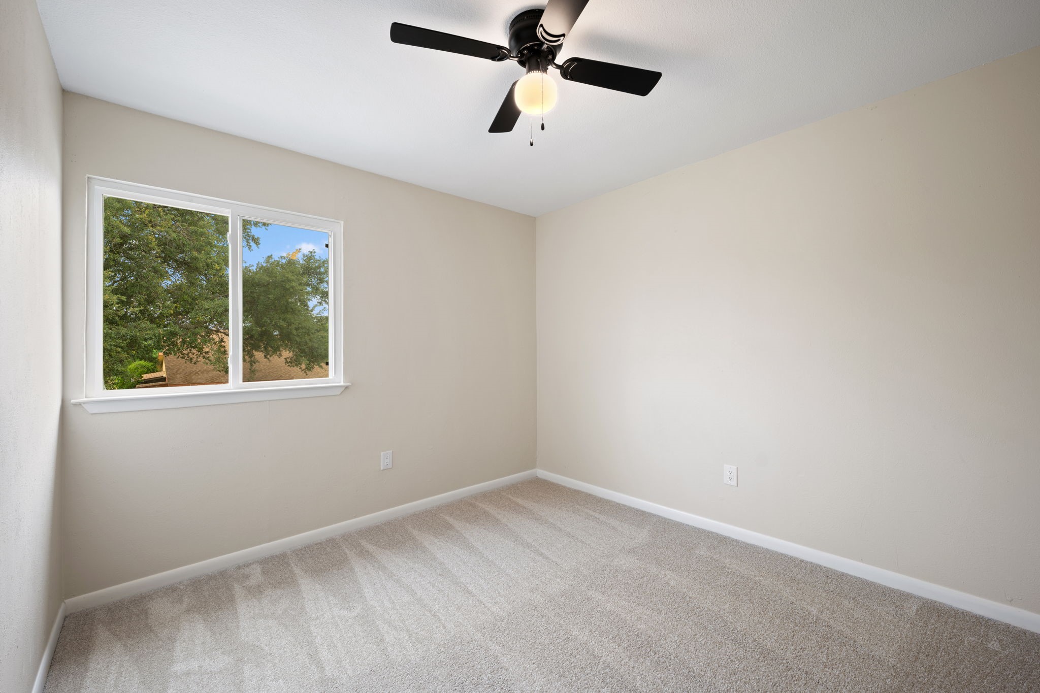 2671 Via Del Mar Carrollton TX 75006