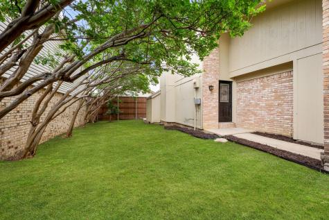 2671 Via Del Mar Carrollton TX 75006