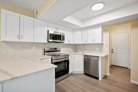 2671 Via Del Mar Carrollton TX 75006