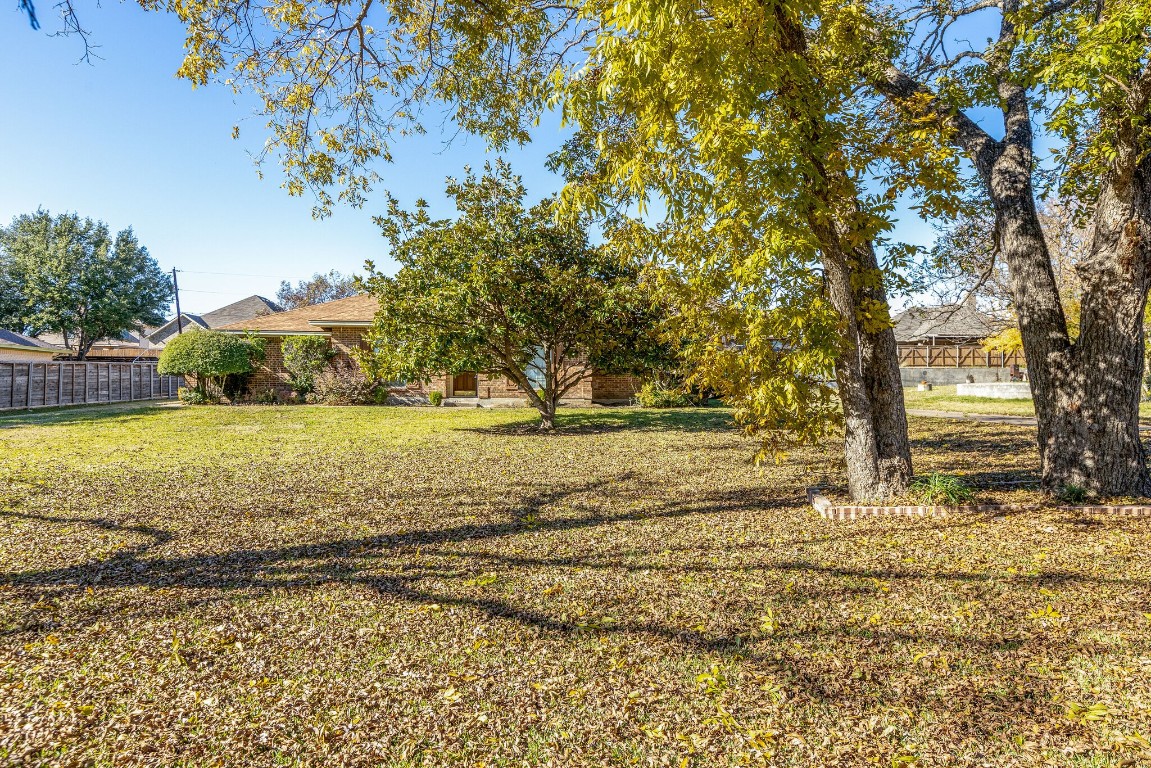 817 Smith Lane Seagoville TX 75159
